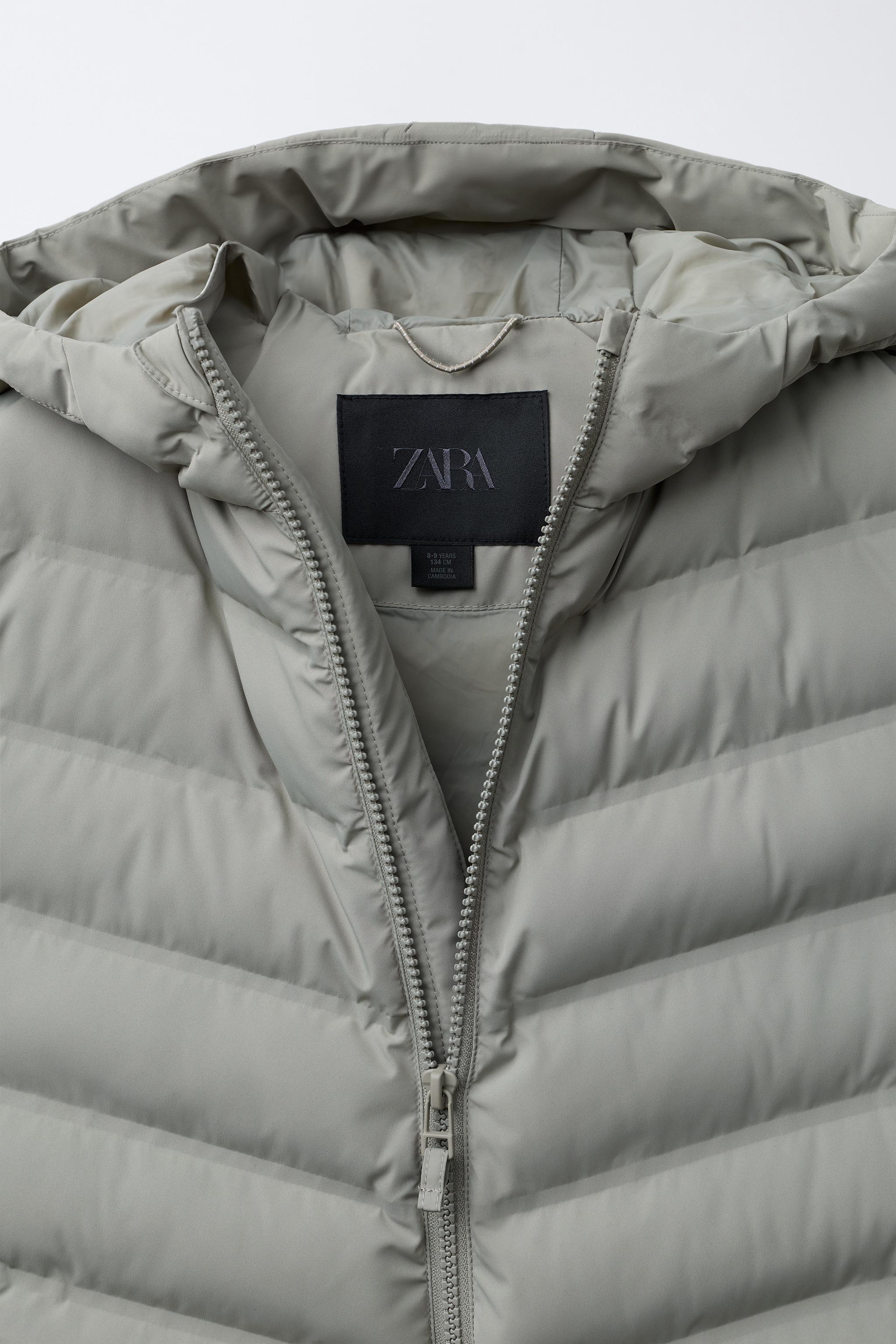 ULTRALIGHT WATER REPELLENT HOODIE VEST